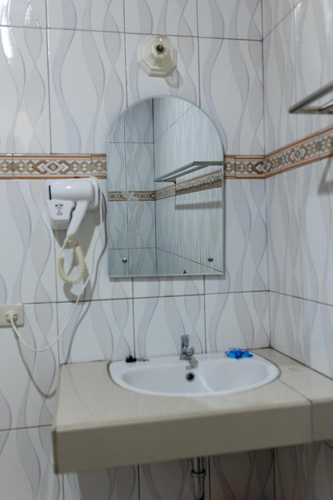 Gokhon Guest House توك توك المظهر الخارجي الصورة